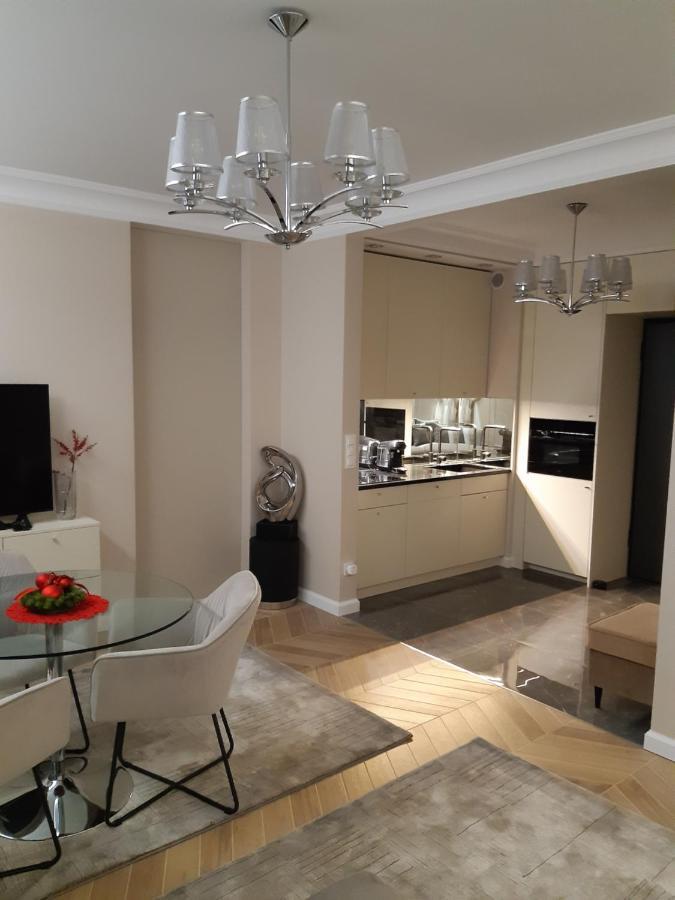 Beige Mood City Apartment Вроцлав Экстерьер фото
