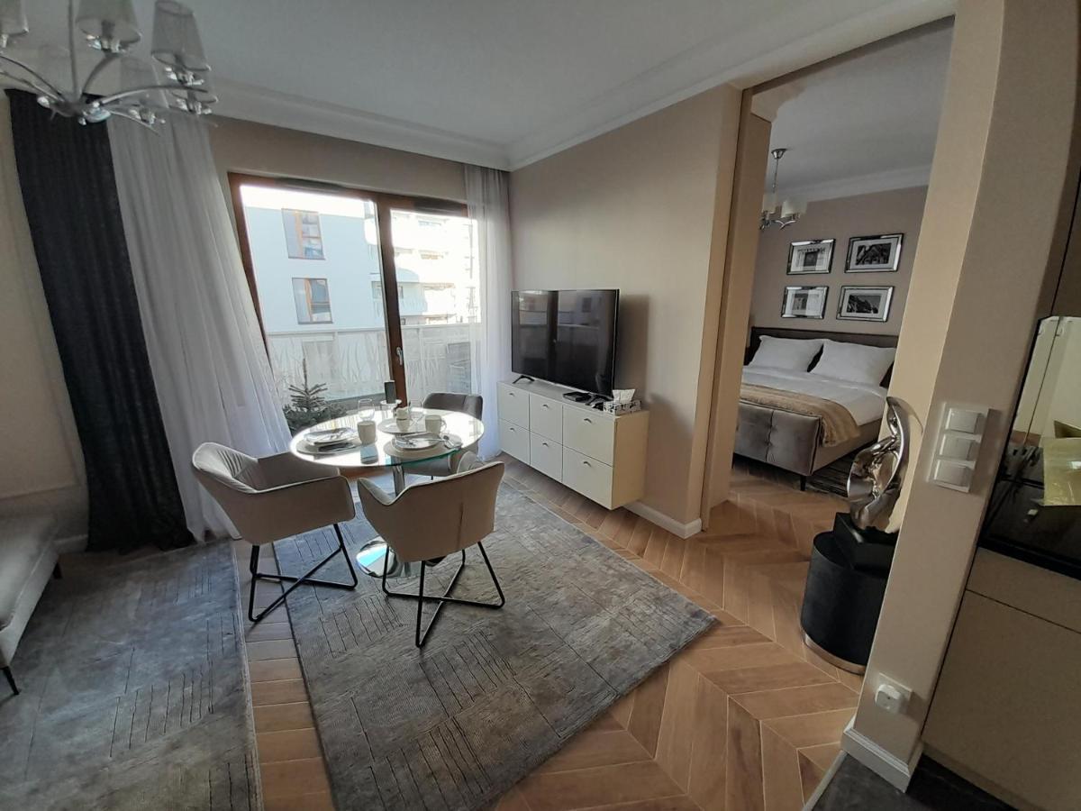 Beige Mood City Apartment Вроцлав Экстерьер фото